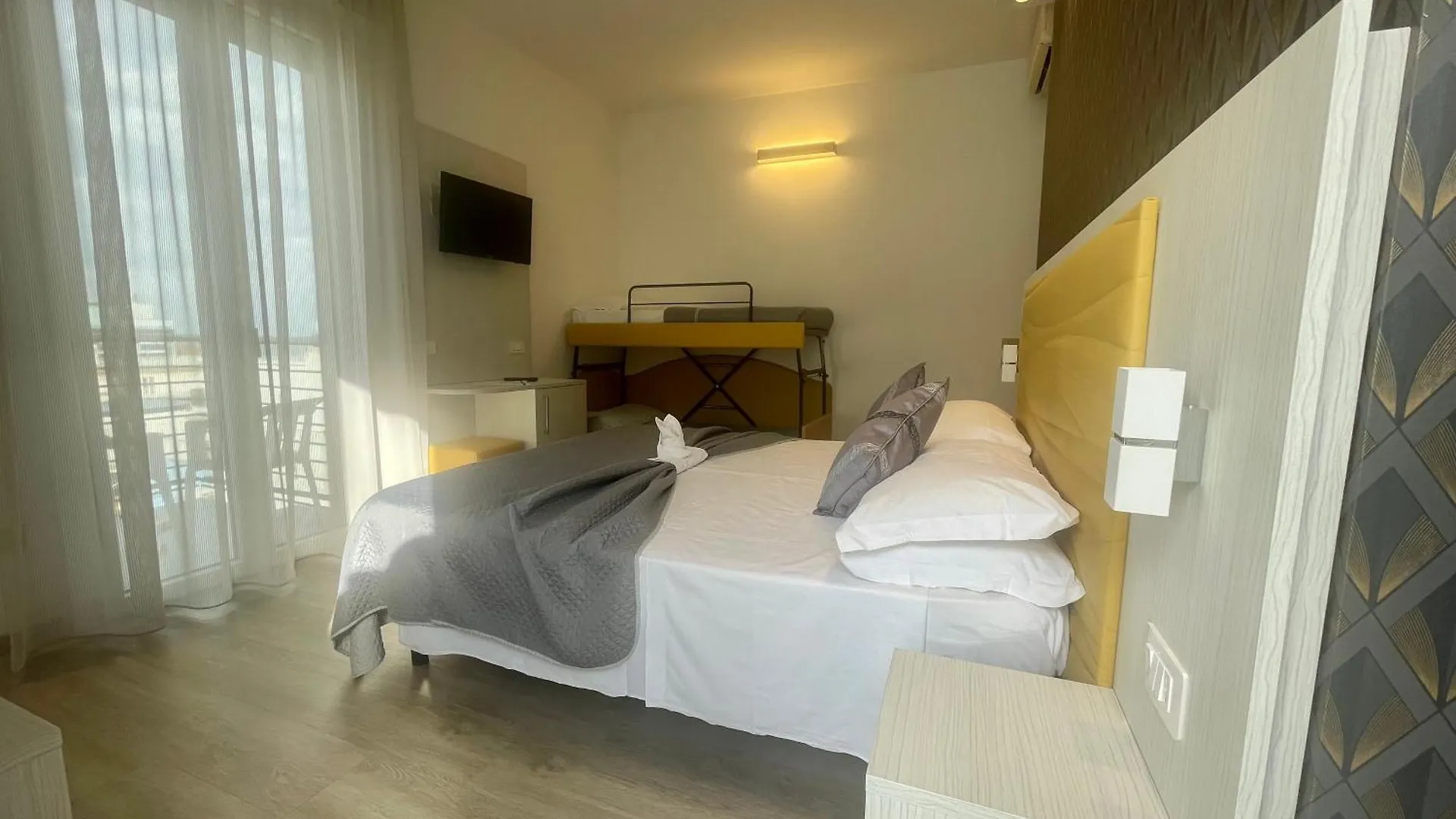 Hotel Eiffel Rimini
