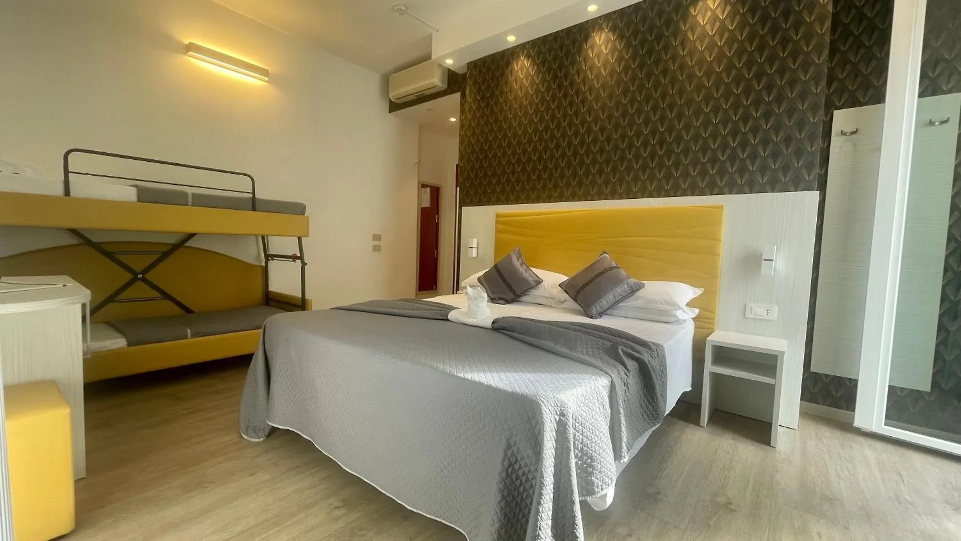 Hotel Eiffel Rimini
